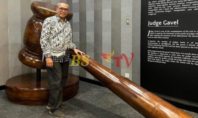 
 Negara Hukum Terancam! Ketum DePA-RI Luthfi Yazid Kutuk Teror Keji Terhadap Andrie Yunus: “Ini Intimidasi Demokrasi!”