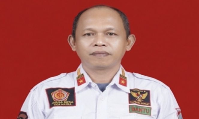 
 SEMANGAT PENGABDIAN: Warga Ini Tunjukkan Dedikasi Penuh untuk Bangsa dan Negara