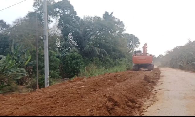 
 Aktivitas Galian Sungai Nibung Kutai Timur Disorot Warga, Izin Operasional Diduga Belum Jelas