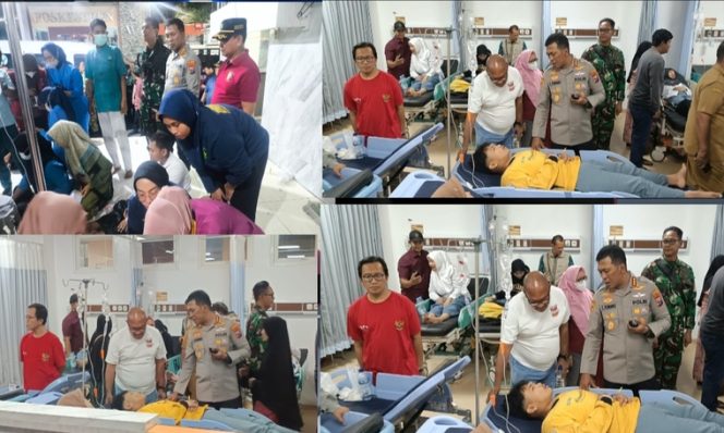 
 Kapolresta Sidoarjo Turun Langsung Cek Kondisi Santri Ponpes Manbaul Hikam